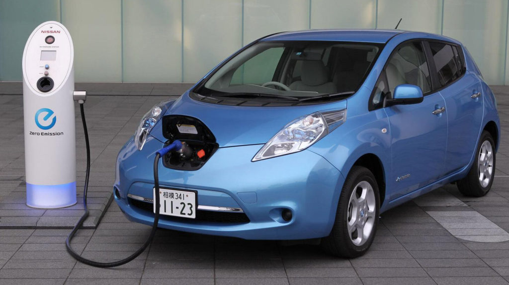 Carros híbridos e elétricos